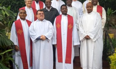 ASPECTS DE LA VIE EN COMMUNAUTE - 2