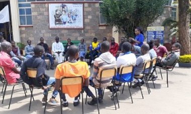 Pour mieux rejoindre les jeunes