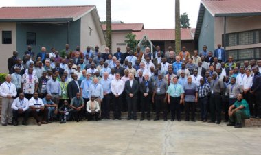 TEAM VISIT AFRICA-MADAGASCAR